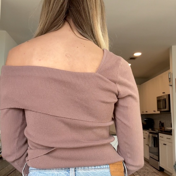 SweatyRocks Women's Long Sleeve Ribbed Knit Sweater Slim Fit Fall Solid Top - Picture 3 of 6